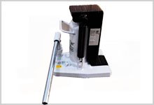 帶導(dǎo)軌爪式千斤頂 帶導(dǎo)軌爪式千斤頂